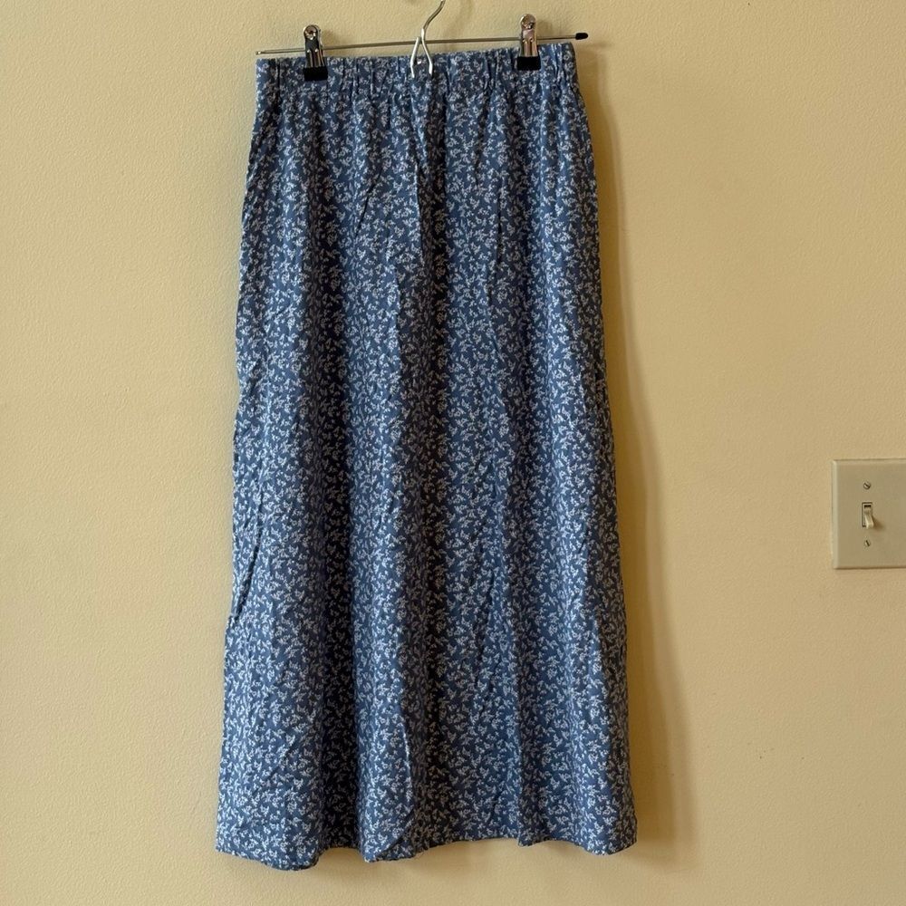 Brandy Melville Skirt